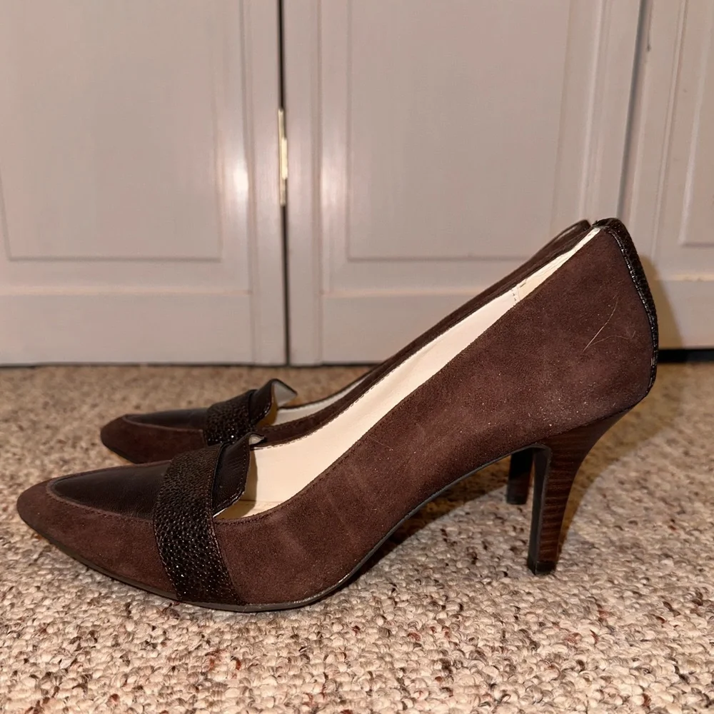 Brown suede heels - Picture 1 of 4